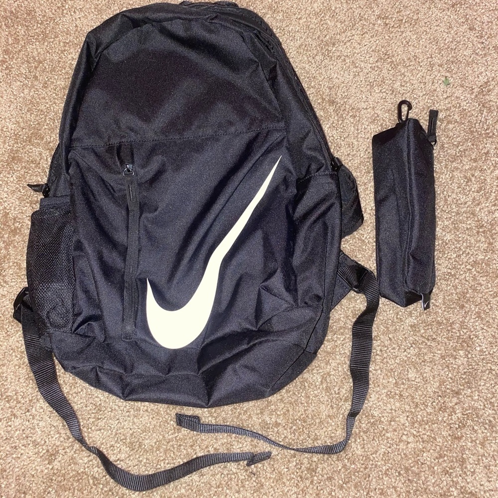 Nike backpack w/ accessory pouch